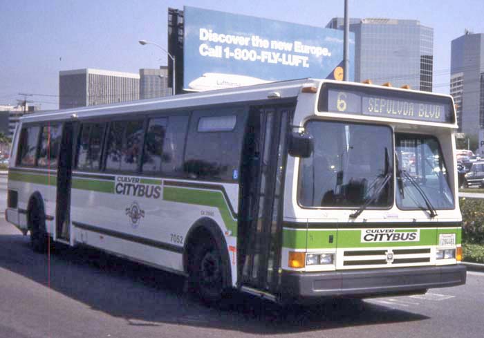 Culver Citybus Flxible Metro B 7052